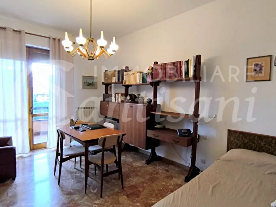 Immagine 2 di Appartamento in affitto  in Via Mario Sbrilli a Firenze