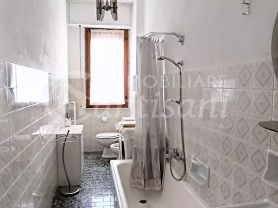 Immagine 16 di Appartamento in affitto  in Via Mario Sbrilli a Firenze