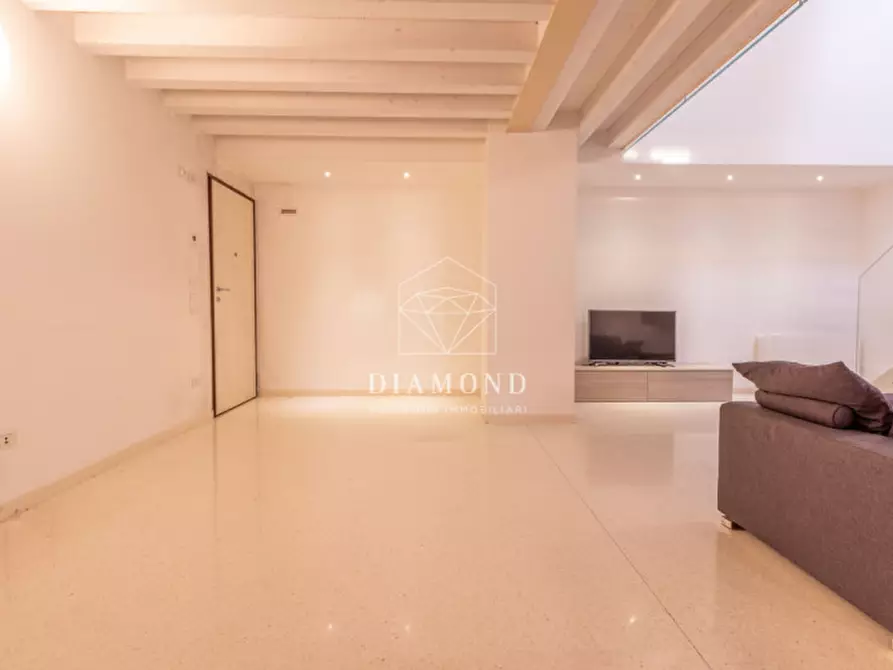 Immagine 9 di Appartamento in affitto  in Via Giuseppe Mazzini Falzè di Trevignano a Trevignano