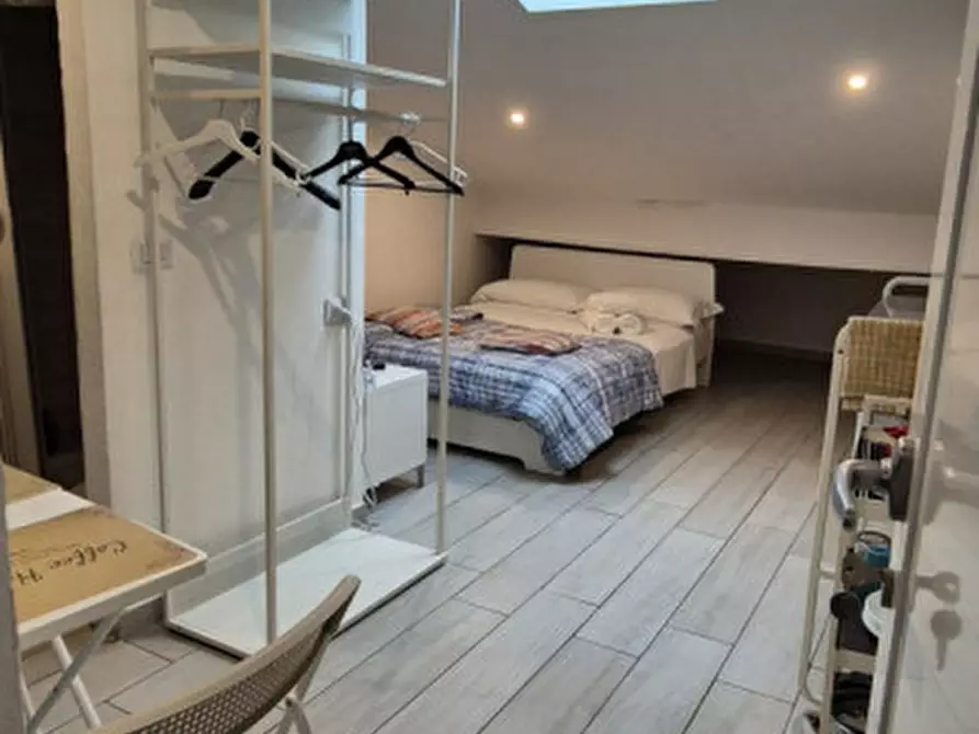 Immagine 2 di Appartamento in vendita  in Via Giambattista Borghesi n.8 a Parma