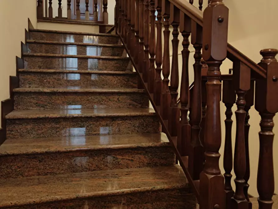 Immagine 11 di Villa in vendita  in Via Montà a Padova