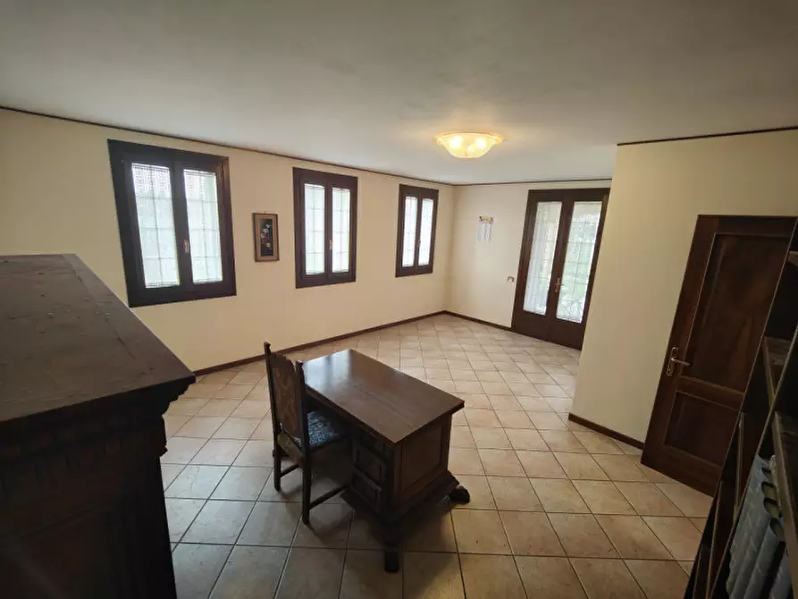 Immagine 14 di Villa in vendita  in Via Montà a Padova