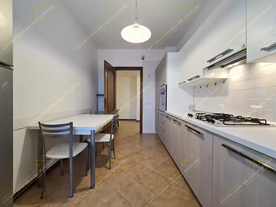 Immagine 12 di Camera in affitto  in VIA RAINUSSO 110 a Modena