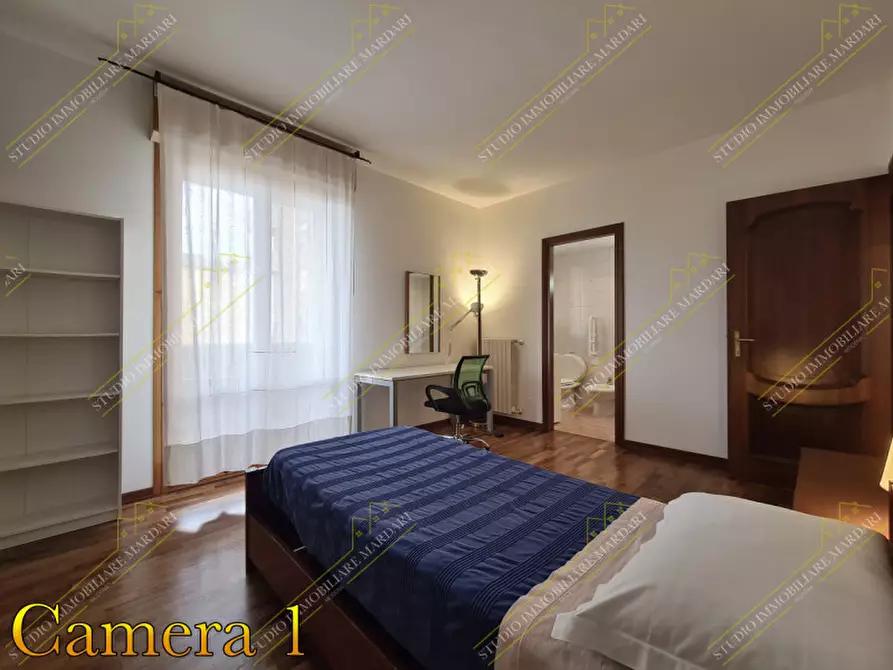 Immagine 17 di Camera in affitto  in VIA RAINUSSO 110 a Modena