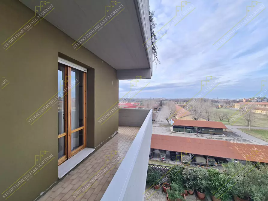 Immagine 20 di Camera in affitto  in VIA RAINUSSO 110 a Modena