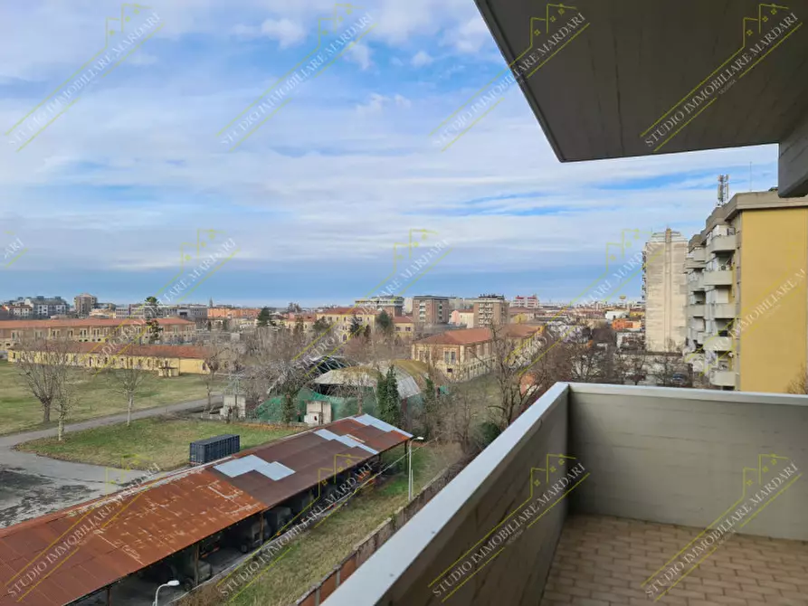 Immagine 22 di Camera in affitto  in VIA RAINUSSO 110 a Modena