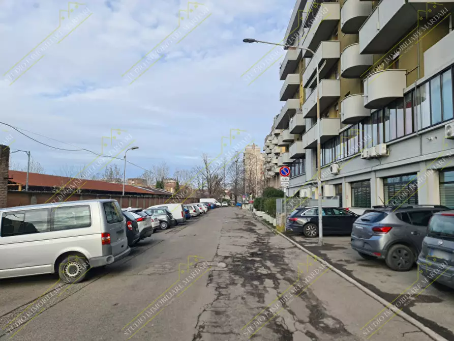 Immagine 36 di Camera in affitto  in VIA RAINUSSO 110 a Modena