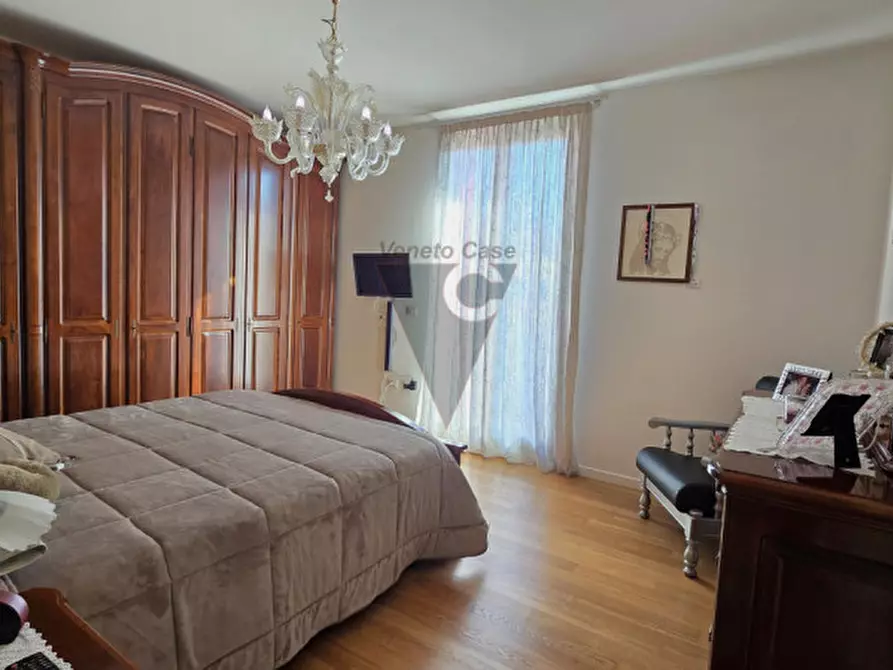 Immagine 8 di Casa trifamiliare in vendita  in Via Napoli 17 a Camponogara