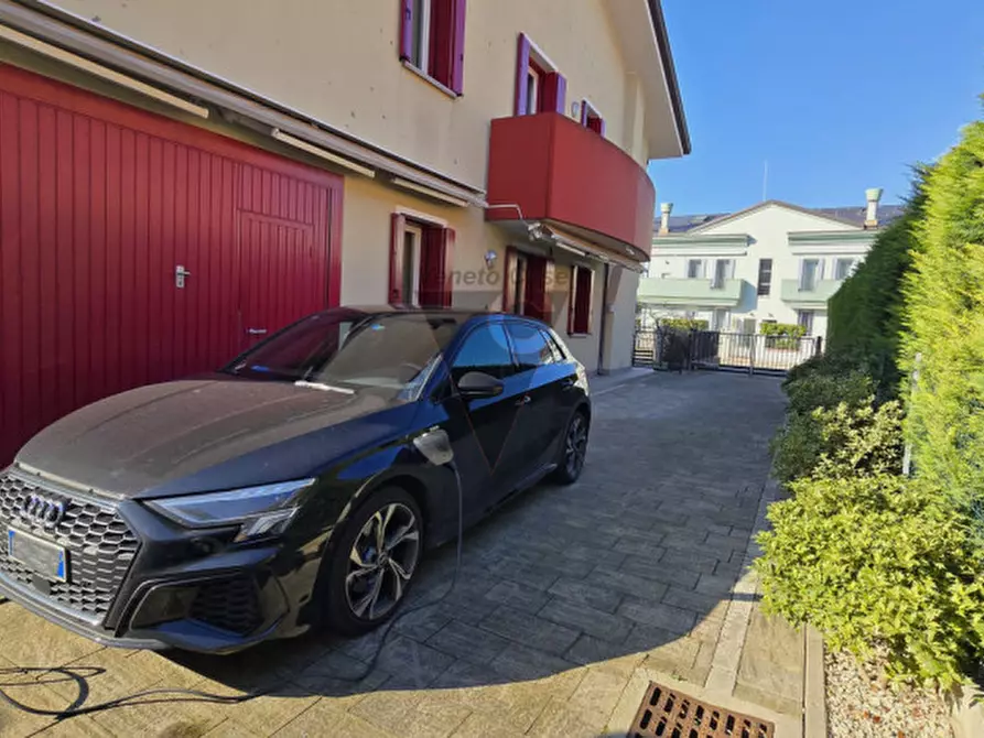 Immagine 28 di Casa trifamiliare in vendita  in Via Napoli 17 a Camponogara