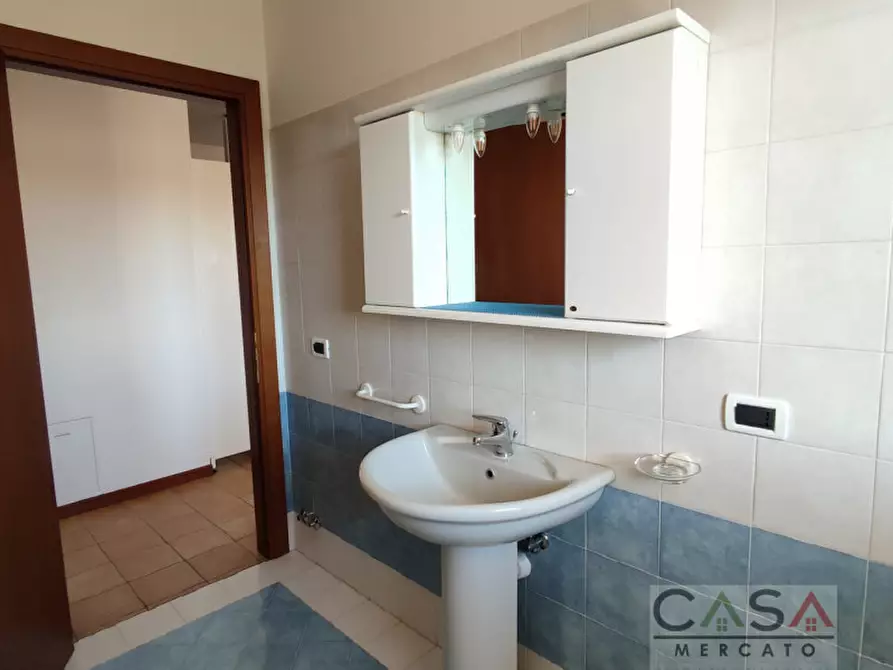 Immagine 10 di Appartamento in vendita  in Via Polcenigo a Maniago