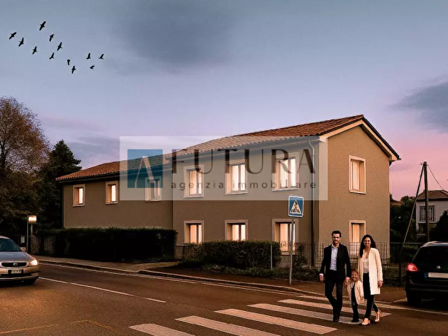 Immagine 1 di Appartamento in vendita  in Viale Fratelli Bandiera, 20 a Vicenza