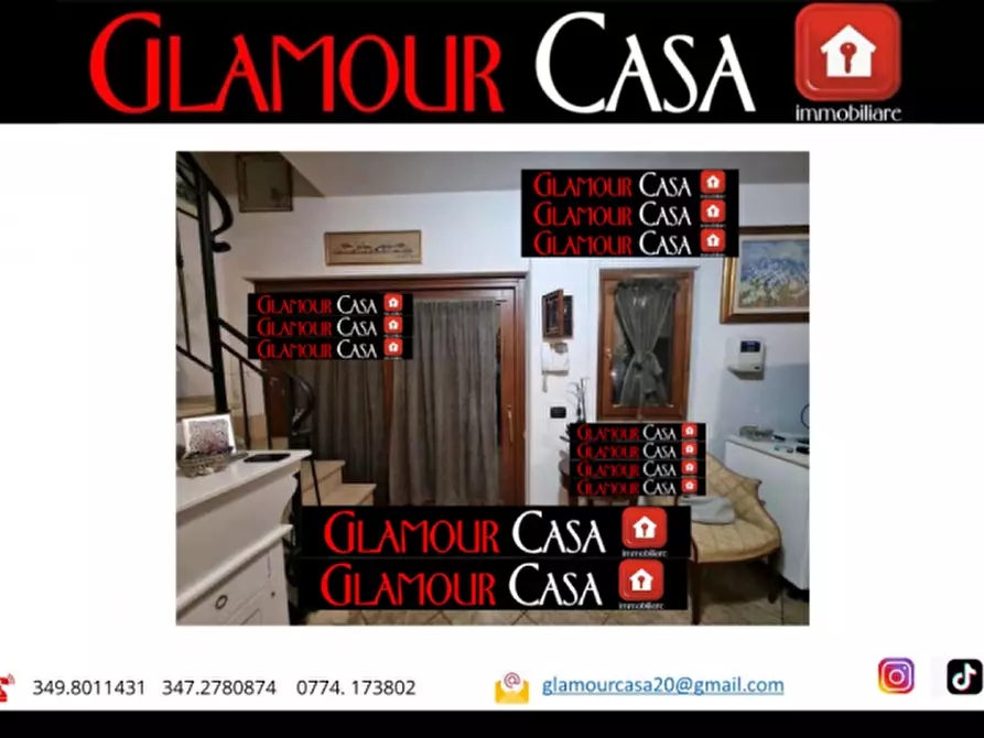 Immagine 4 di Appartamento in vendita  in Viale di Castel Porziano a Roma