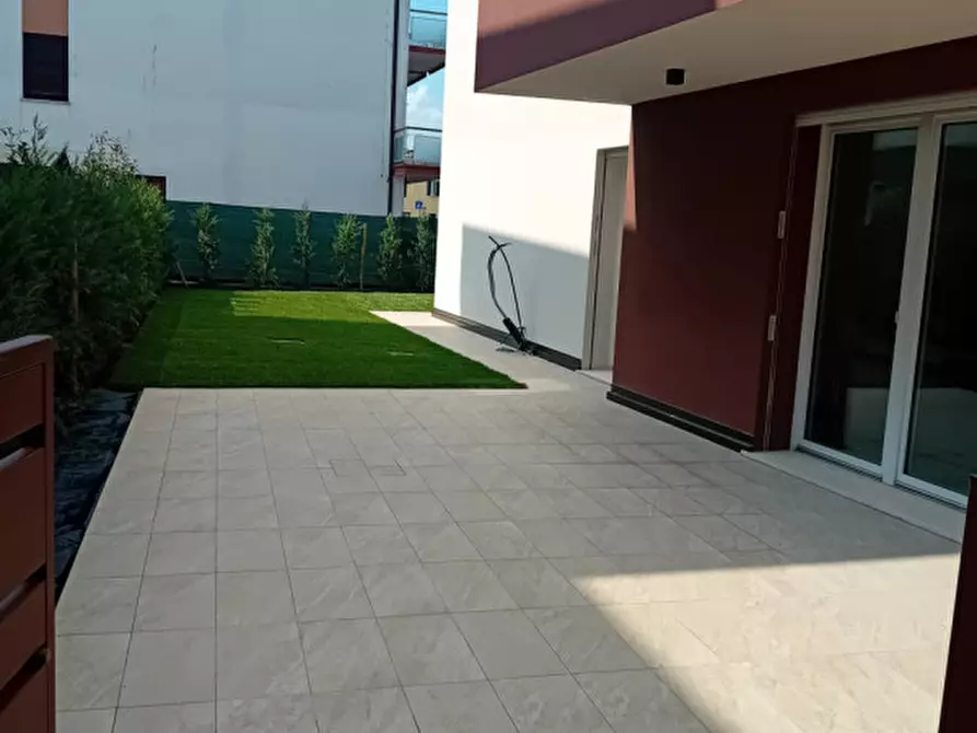 Immagine 4 di Appartamento in vendita  in Via Armando Diaz a Abano Terme