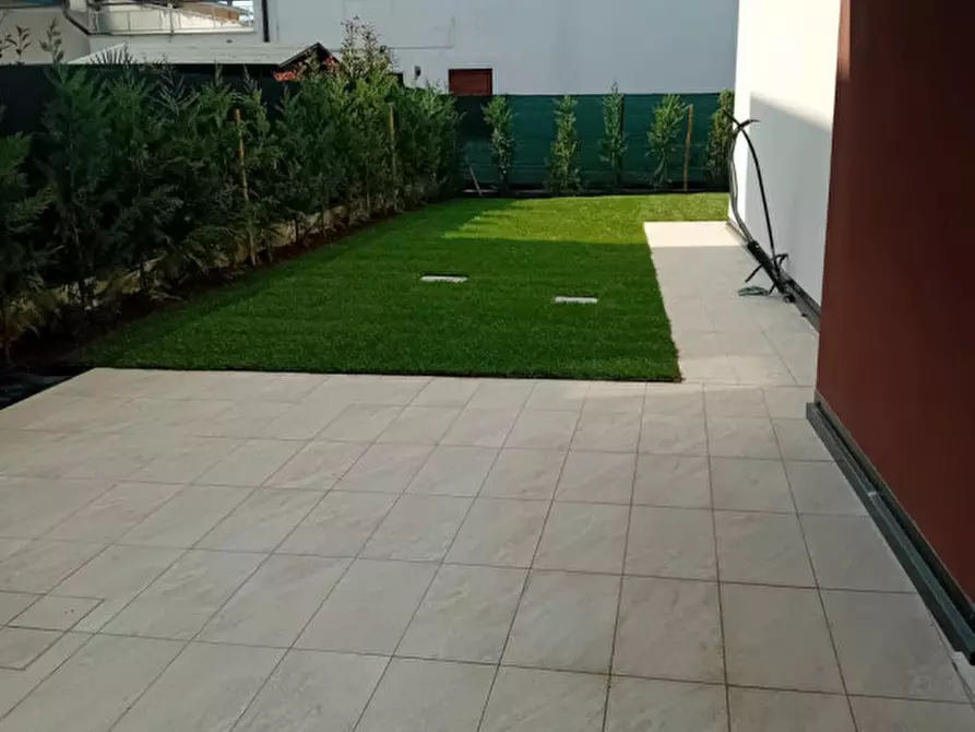 Immagine 5 di Appartamento in vendita  in Via Armando Diaz a Abano Terme