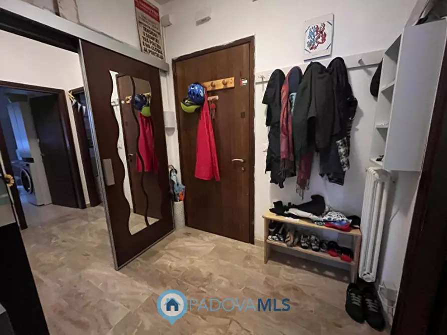 Immagine 20 di Appartamento in vendita  in Via Donato Bramante 1 a Padova