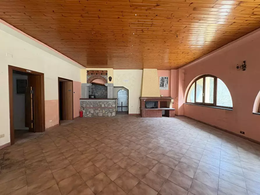 Immagine 13 di Negozio in vendita  in vignola a Fabbriche Di Vergemoli