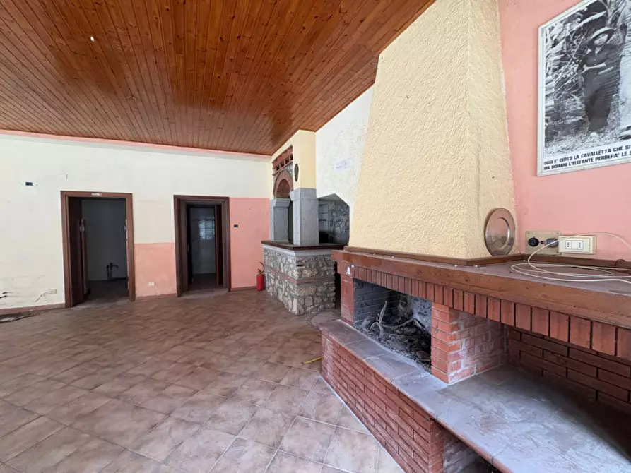 Immagine 16 di Negozio in vendita  in vignola a Fabbriche Di Vergemoli