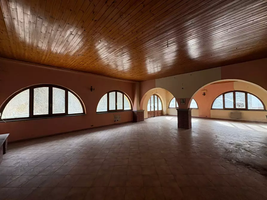 Immagine 18 di Negozio in vendita  in vignola a Fabbriche Di Vergemoli