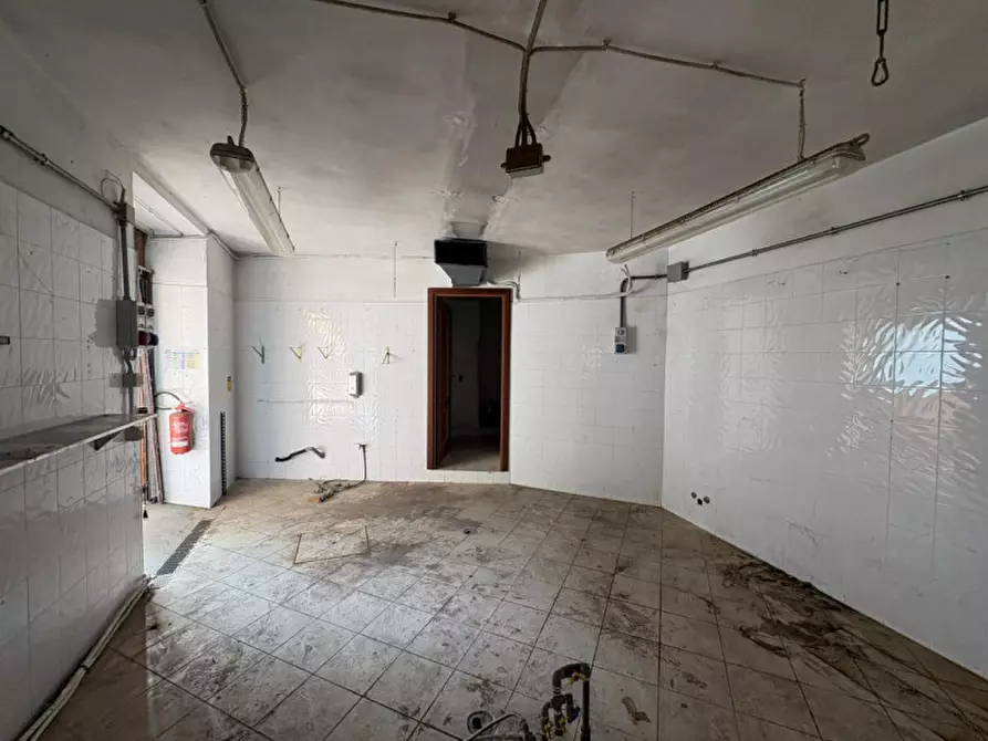 Immagine 20 di Negozio in vendita  in vignola a Fabbriche Di Vergemoli