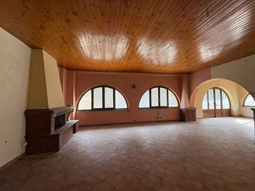 Immagine 22 di Negozio in vendita  in vignola a Fabbriche Di Vergemoli