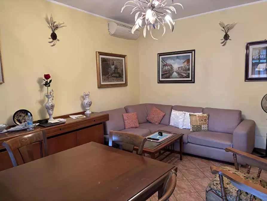 Immagine 5 di Appartamento in vendita  in VIA SAN ROCCO 1 a Vignate