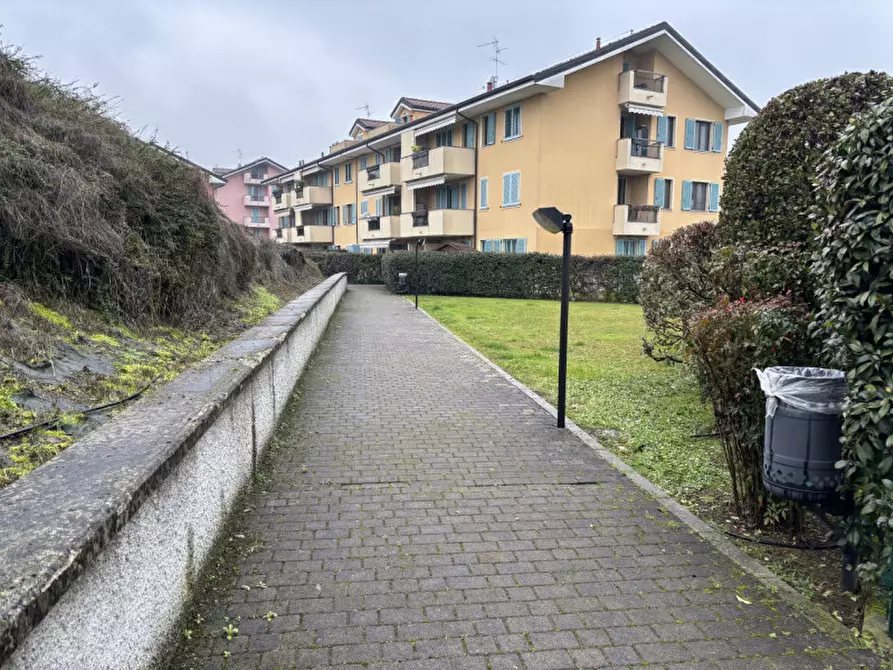 Immagine 25 di Appartamento in vendita  in VIA SAN ROCCO 1 a Vignate