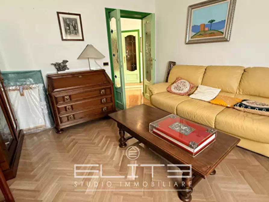 Immagine 2 di Appartamento in vendita  in CORSO AMENDOLA a Ancona