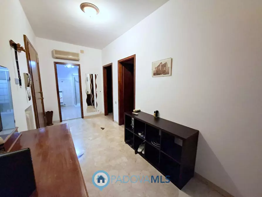 Immagine 1 di Appartamento in vendita  in Via Stefano Breda a Padova