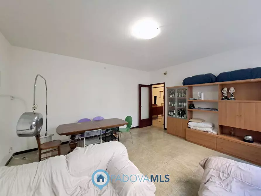 Immagine 2 di Appartamento in vendita  in Via Stefano Breda a Padova