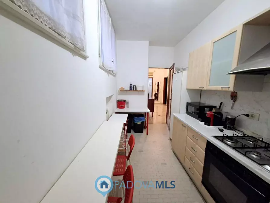 Immagine 2 di Appartamento in vendita  in Via Stefano Breda a Padova