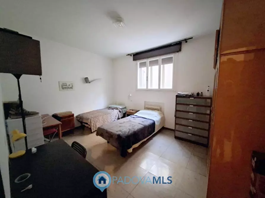 Immagine 8 di Appartamento in vendita  in Via Stefano Breda a Padova