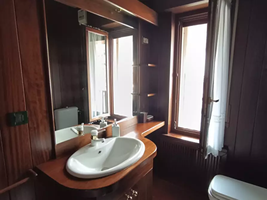 Immagine 12 di Appartamento in vendita  in Via Dante Alighieri a Maniago