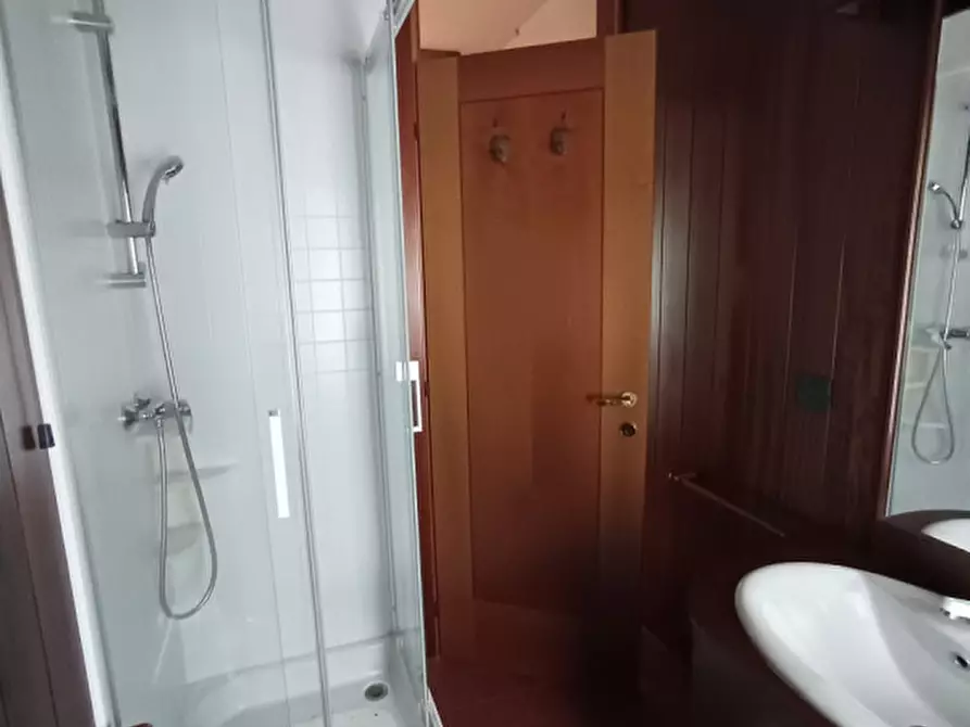 Immagine 13 di Appartamento in vendita  in Via Dante Alighieri a Maniago