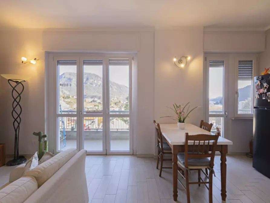 Immagine 4 di Appartamento in vendita  in Viale Vittorio Veneto 20 a Borgosesia