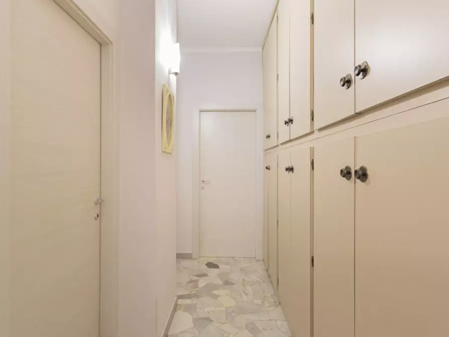 Immagine 9 di Appartamento in vendita  in Viale Vittorio Veneto 20 a Borgosesia