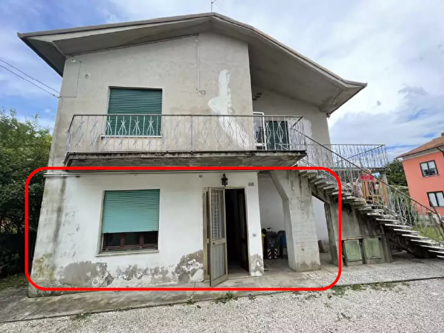 Immagine 4 di Appartamento in vendita  in Via dei Martiri, 110 a Crocetta Del Montello