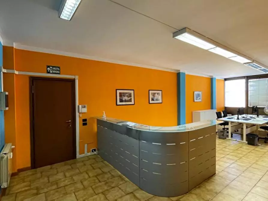 Immagine 2 di Ufficio in vendita  in Via Aldo Moro a Brescia