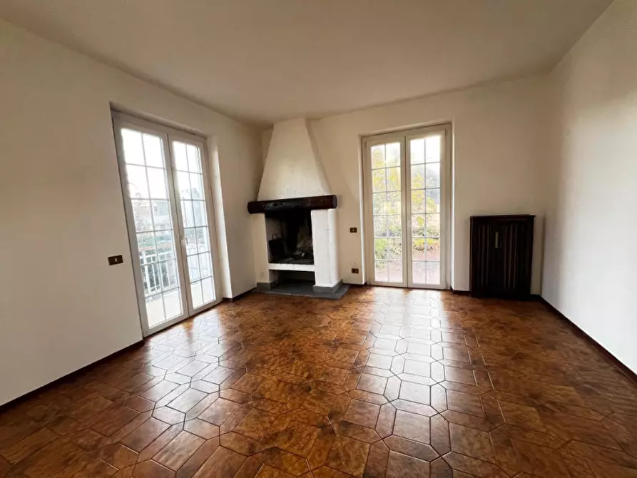 Immagine 14 di Appartamento in vendita  a Desenzano Del Garda