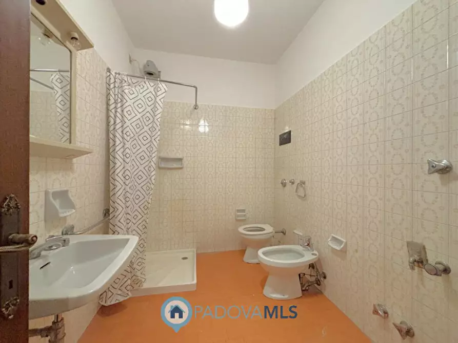 Immagine 14 di Appartamento in vendita  in Via Sant'Osvaldo, 97 a Padova