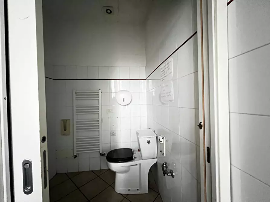 Immagine 4 di Palazzo in vendita  a Gardone Val Trompia