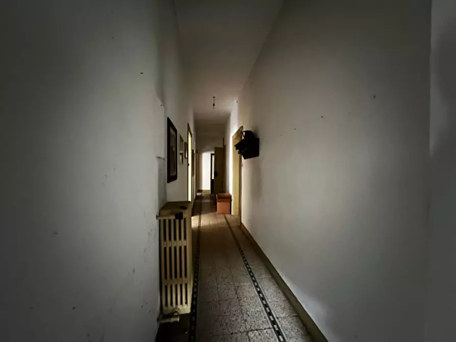 Immagine 19 di Palazzo in vendita  a Gardone Val Trompia