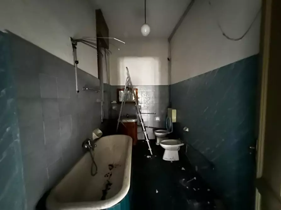 Immagine 20 di Palazzo in vendita  a Gardone Val Trompia