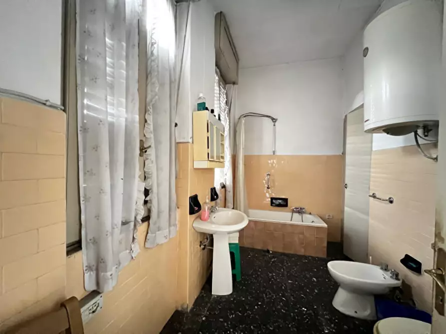 Immagine 28 di Palazzo in vendita  a Gardone Val Trompia