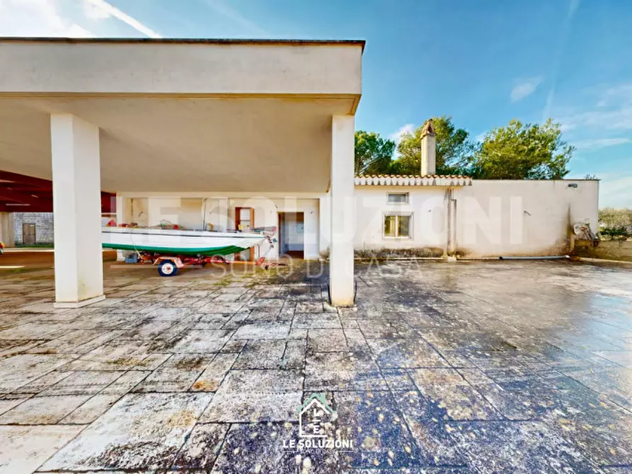 Immagine 10 di Villa in vendita  in strada comunale genna 47 a Castellana Grotte