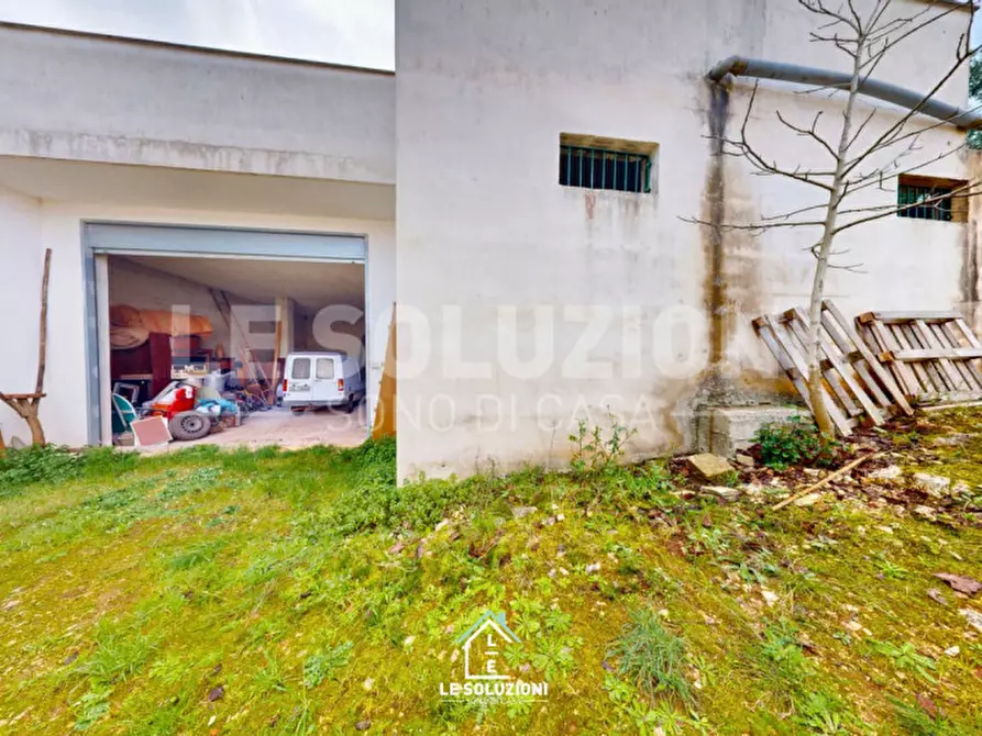 Immagine 12 di Villa in vendita  in strada comunale genna 47 a Castellana Grotte