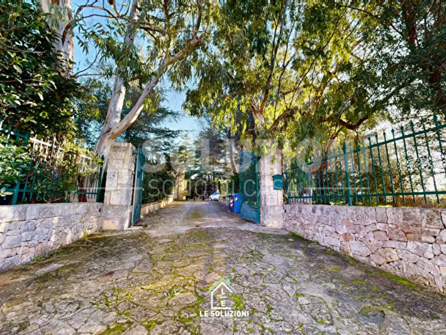 Immagine 13 di Villa in vendita  in strada comunale genna 47 a Castellana Grotte