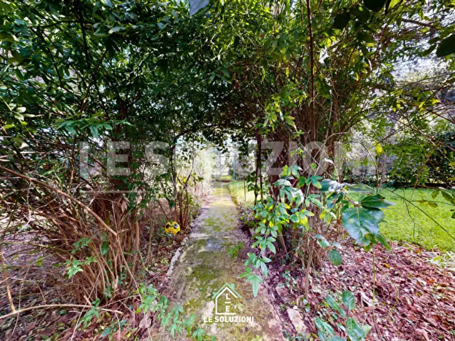 Immagine 14 di Villa in vendita  in strada comunale genna 47 a Castellana Grotte