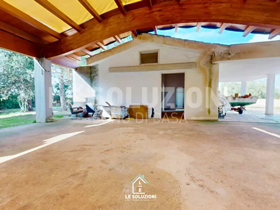 Immagine 36 di Villa in vendita  in strada comunale genna 47 a Castellana Grotte