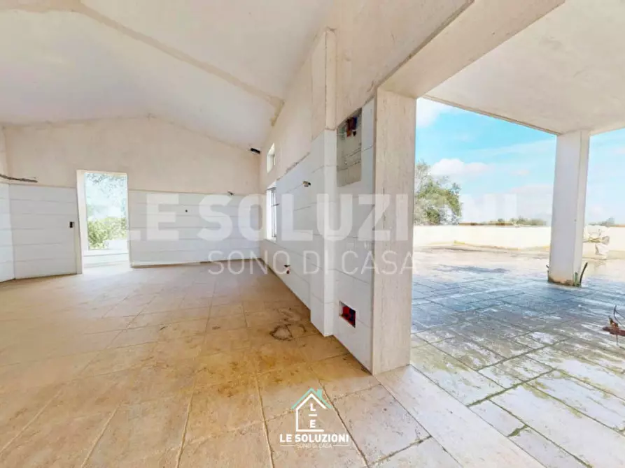 Immagine 39 di Villa in vendita  in strada comunale genna 47 a Castellana Grotte