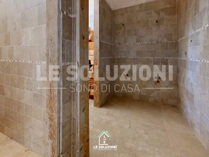 Immagine 42 di Villa in vendita  in strada comunale genna 47 a Castellana Grotte